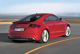 Audi TTS. -   